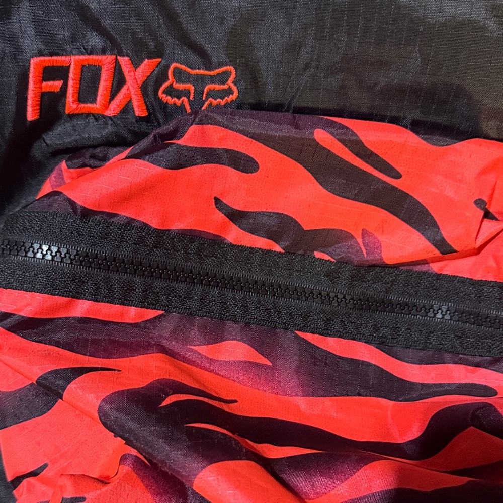 Fox Black and Vibrant Red Men's Backpack - Picture 5 of 5